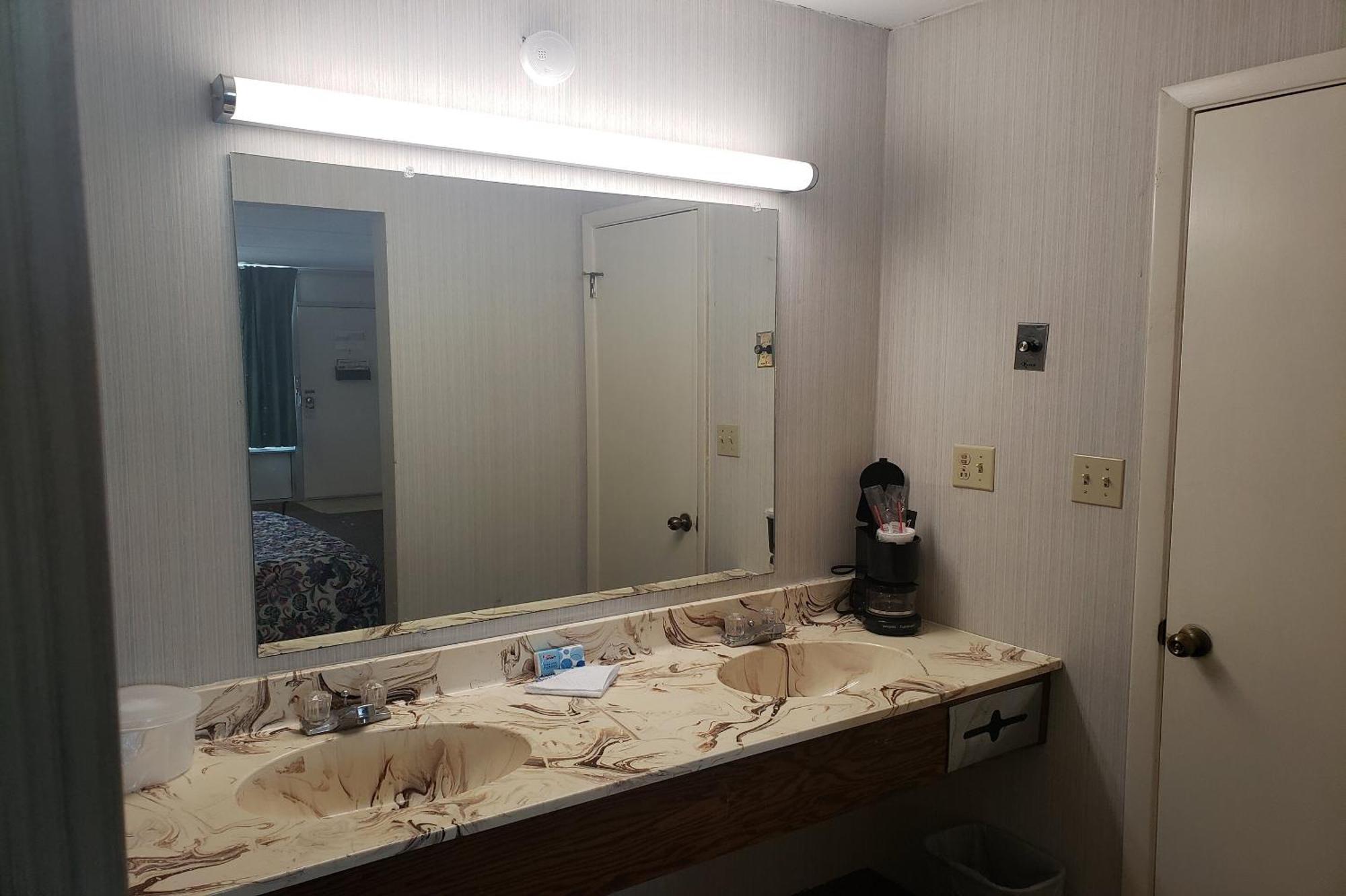 Oyo Hotel Whitely City Hwy 27 Ky Whitley City Extérieur photo