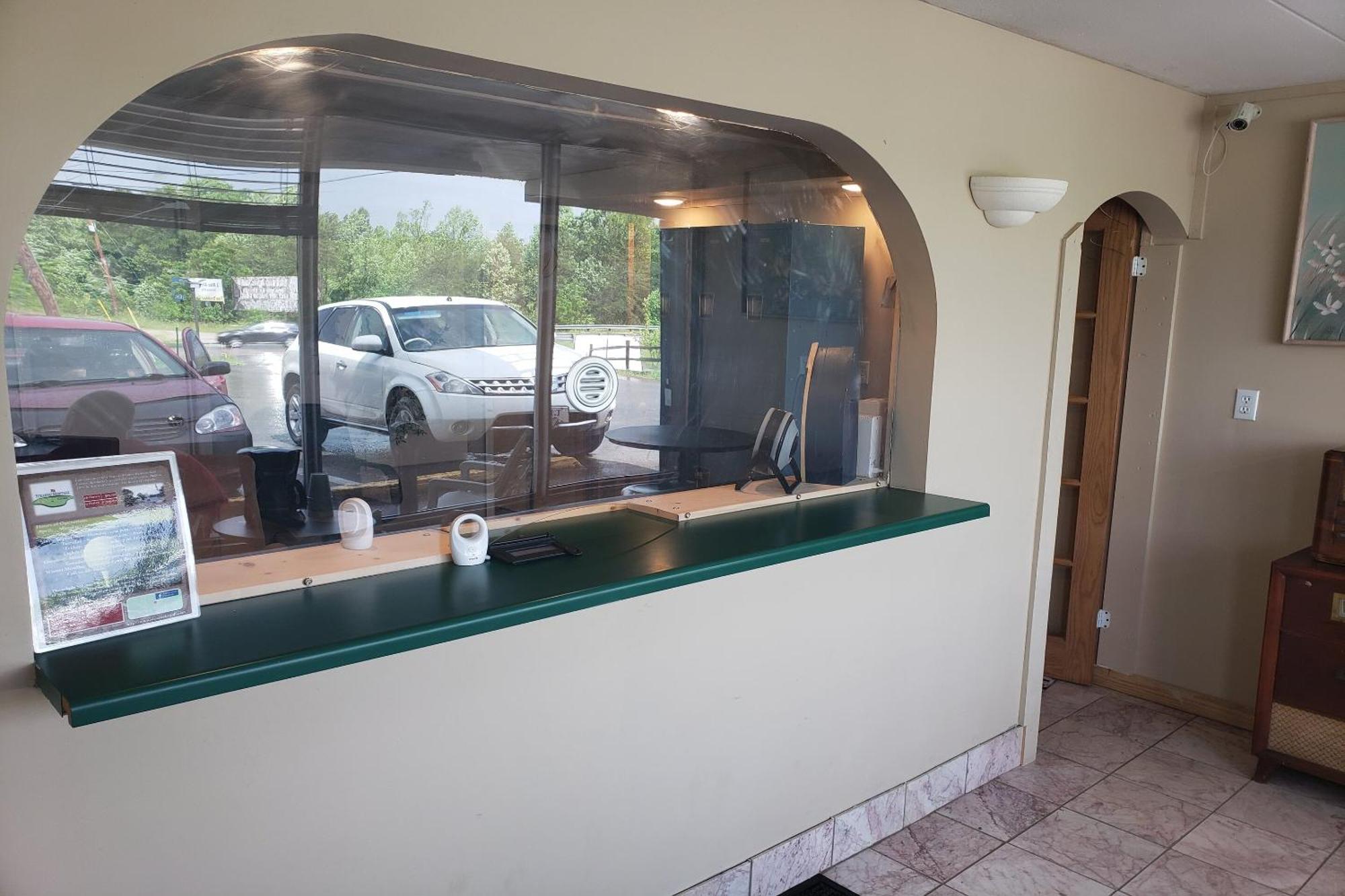 Oyo Hotel Whitely City Hwy 27 Ky Whitley City Extérieur photo
